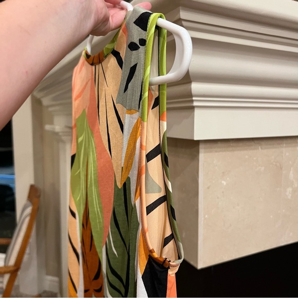 NWT LOFT Petite M Palm Split Neck Mixed Media Shell - Picture 2 of 6